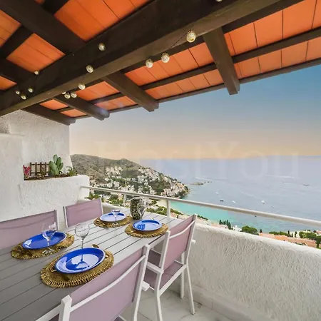 Holiday home Welhomy - Magnifique Maison Vue - Roses, Bramer 13 Roses